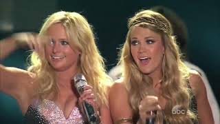 Miranda Lambert &amp; Carrie Underwood - Somethin&#39; Bad Live At CMA Fest