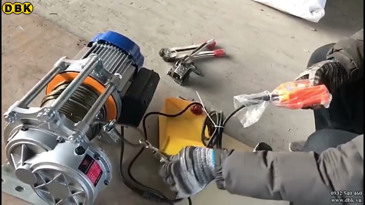 Video Máy tời đa năng KY300 (300/600kg; 60m) - Máy tời đa năng KY300 (300/600kg; 60m)