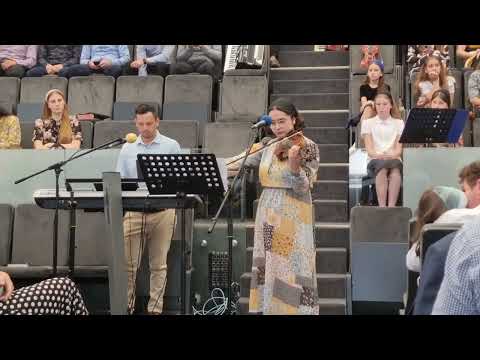 Emima Albu-Cand credinta-mi s-ar clinti