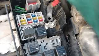removing an ABS module on 2005 volvo XC90 V8 AWD clip 2