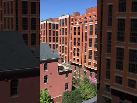 Take a Tour of Our Top Floor King (1B) Floor Plan