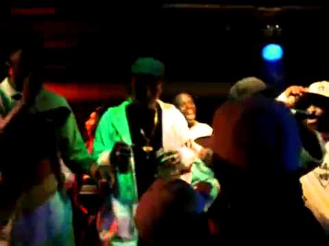 M I A PERFORMANCE