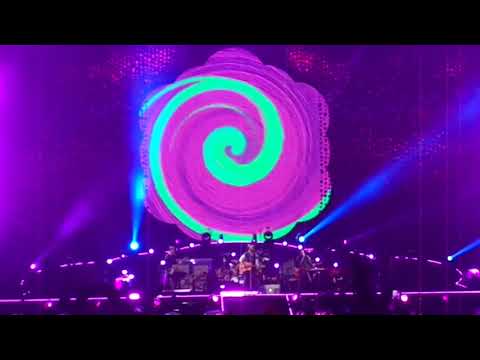 Coldplay - Every Teardrop Is A Waterfall - São Paulo, 08/11/2017