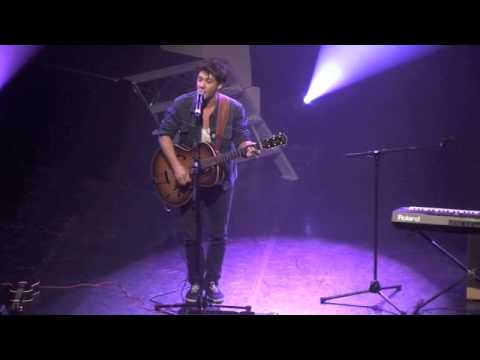 VICTOR CHANTE AVEC LA NOUVELLE STAR