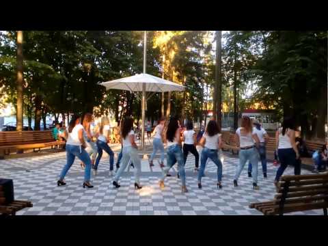 KIZOMBA Sandokan feat. Papetchulo – Voce Tem Swag