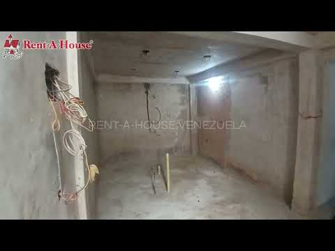 Casa en Venta San Joaquín (Urb. Altamira)