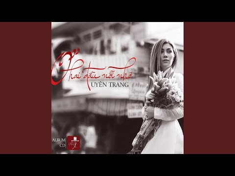 Thể hiện bởi Uyên Trang