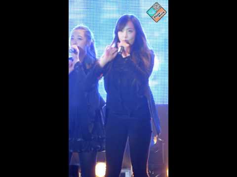 110108 F(x) Victoria - OakValley WinterFestival By PizzaBbang