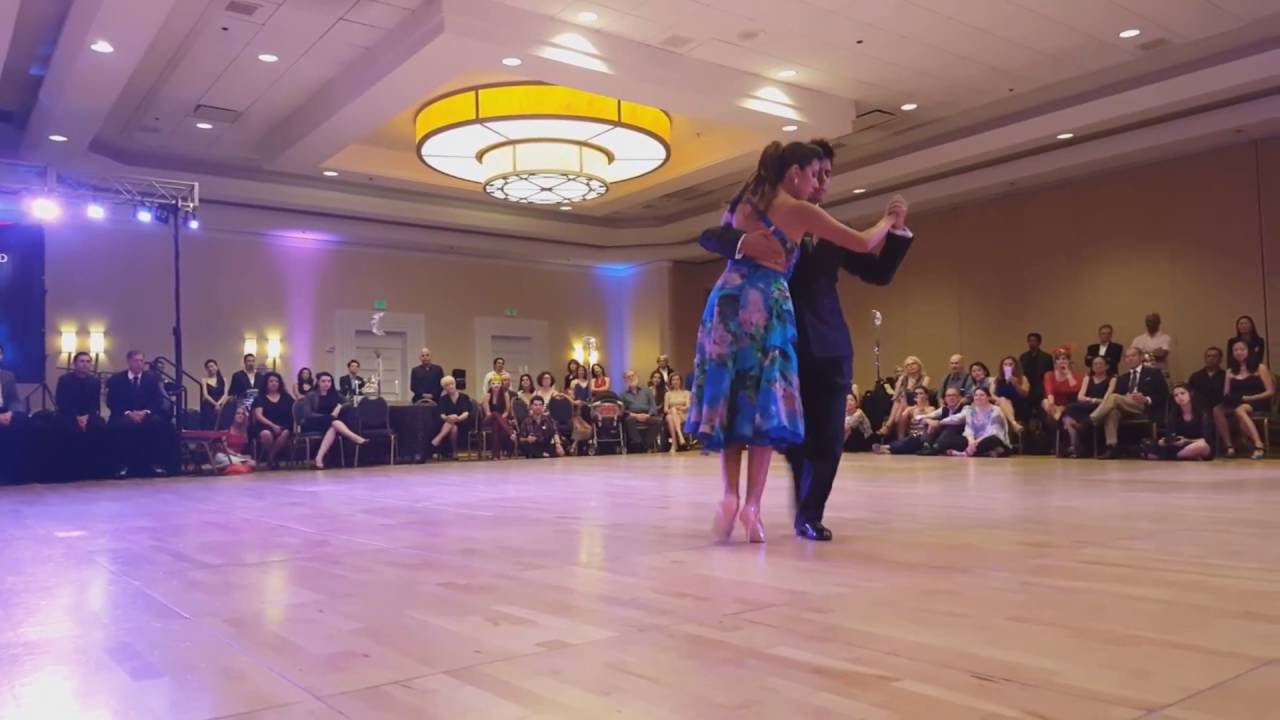 Sebastian Achaval and Roxana Suarez 083