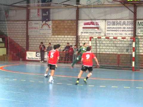 Novás 21 - Teucro 29 Gol de Alex Pombo