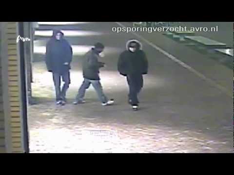 Papendrecht: Beroving van drie tieners bij jeugdhonk 'het Blauwe Hok' aan de van der Palmstraat