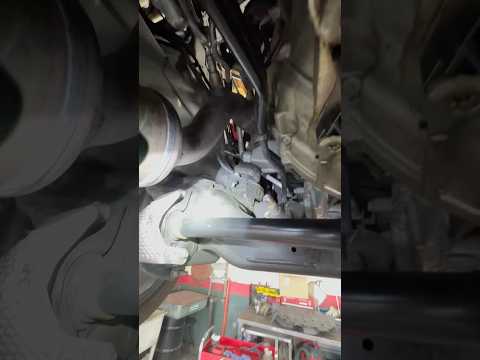 Chrysler 300 3.6L Left Engine Mount Removal Tip/Trick