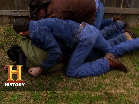Big Rig Bounty Hunters:The Holdens Chase a Truck Thief (S2, E10) | History