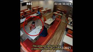 A lady gave birth in restaurant ❤️ #women #birth #pregnancy #god #doctor