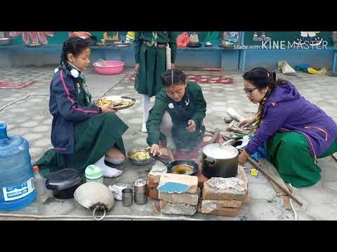 download lagu mp3 mp4 Scout Cooking Competition, download lagu Scout Cooking Competition gratis, unduh video klip Scout Cooking Competition