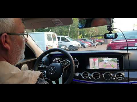 Leaving parking place using Mercedes Park Assistant