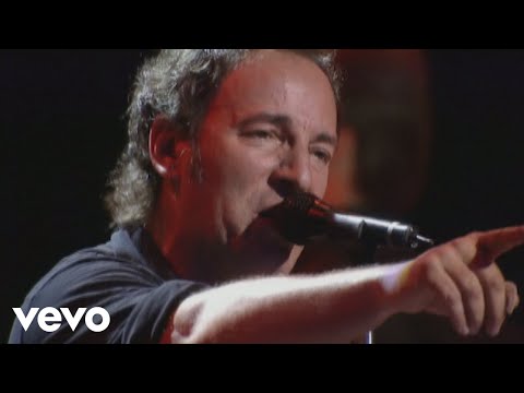 Bruce Springsteen & The E Street Band - My Love Will Not Let You Down (Live in New York City)