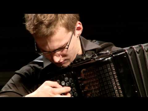 W. Siemionow - Caprise nr 2/S.O.S/ Rafał Gontarski akordeon