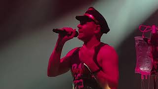 Björn Rosenström &quot;Het&quot; &quot;Splitter nya blåa glänsande sockiplast&quot; Cirkus 191220