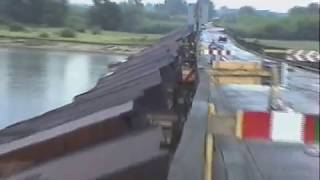 preview picture of video 'Wyszogród - najdłuższy drewniany most w Europie. Film z 1997'