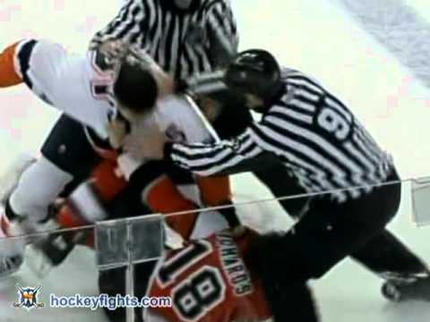 Arron Asham vs Mike Richards