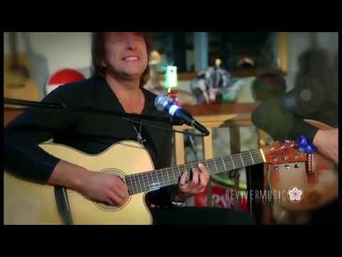 Living On A Prayer - Tommy Emmanuel