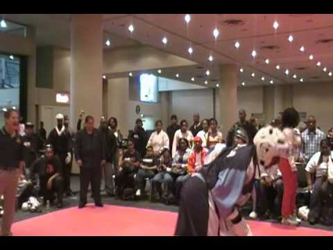 Troy Binns vs Anthony Maylath