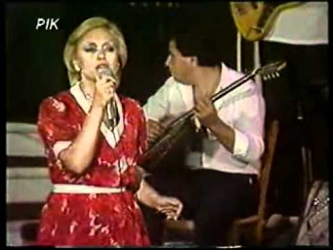 Αφιερωμα στη Βικυ Μοσχολιου(2)