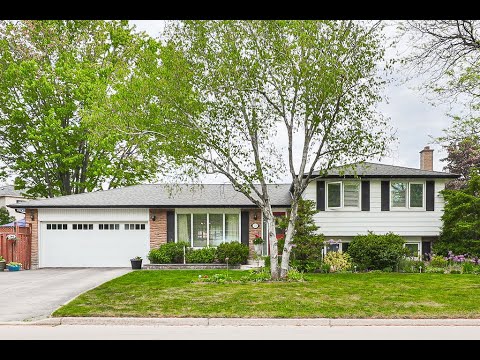 Oakville Real Estate - Blair & Peter – 219 Sunray Road, Oakville, ON
