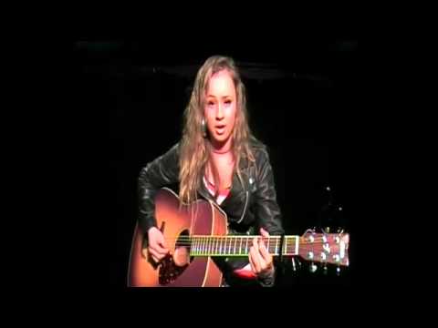 Caroline Jonasson - What if (egen låt) - Idol Sverige (TV4)