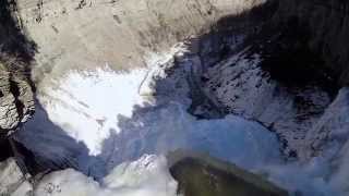 preview picture of video 'Taughannock Falls Winter 2014 part 2'