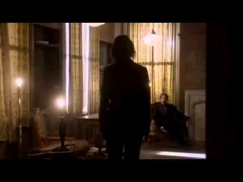 TVD 2X08 Elijah meets Elena for the first time