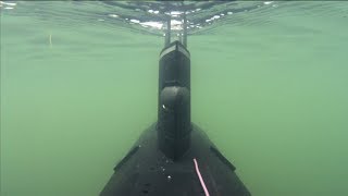 TF72 Fleet Base Victoria - Sail Day Sep17 - HMS Triumph (Sub Cam)