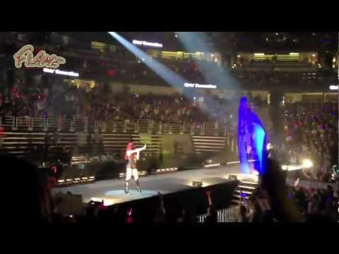 〖G〗120520 SMTown LA SNSD Kissing You.mp4