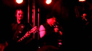 american head charge - erratic live