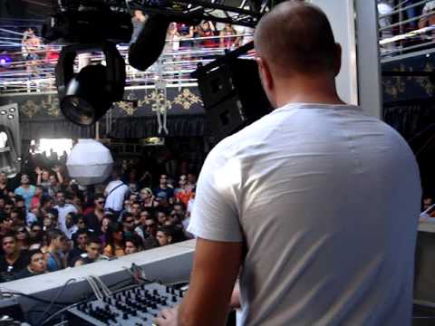 MARCO CAROLA @ CARNIVAL ~ OCTOBER 31*2009* ~ MEDELLIN