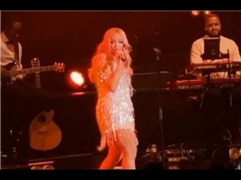 EMMA BUNTON - CHRISTMAS PARTY LIVE AT ROYAL ALBERT HALL FULL CONCERT