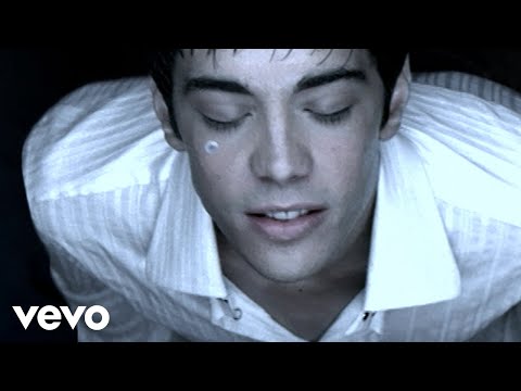 Grégory Lemarchal - Le Feu Sur Les Planches (Clip Officiel)