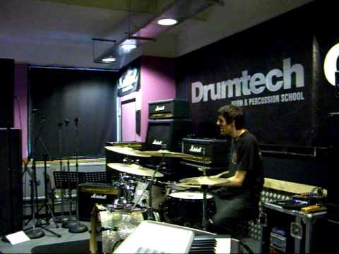 Boris LE GAL Drumtech London 2009 free drumming on Cinematic Orchestra