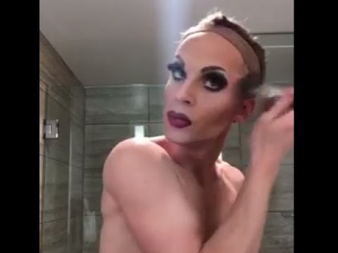 Katya Zamolodchikova Maquillage pour la Fête Nationale