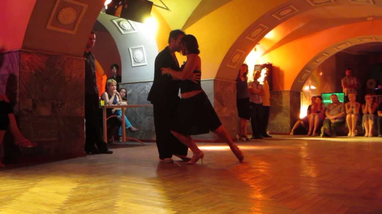 Video thumbnail for #2 Pablo Villarraza, Carolina Lafata: Una Fija @ Dom oficerov