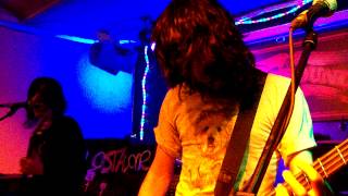 Genevieve - LostAlone (Barcelona, 01.05.12)