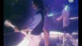 Juliette And The Licks - Got Love To Kill