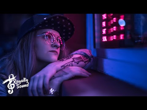 Gloria Tells feat. Killrude - Gloria Please (Electro)