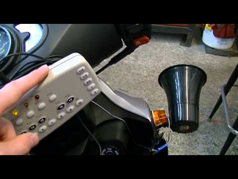 Upgraded WOLO 336 Electronic Jukebox horn demonstration using a Pyle PSP8 PA Trumpet Horn
