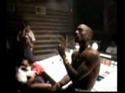 2Pac(Makaveli)- i'm souljah