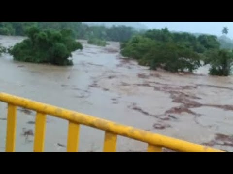 Peligrosa creciente del río Sagua de Tánamo. Pobladores confirman la morosa proyección del gobierno.