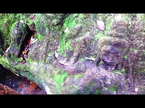 Kbal Spean Mountain , Kbal Spean Resort is a Hindu Sacred religious site in Cambodia