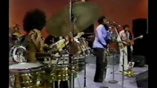 SANTANA ● Live Chicago 1977 ● Dance Sister Dance (Baila Mi Hermana)