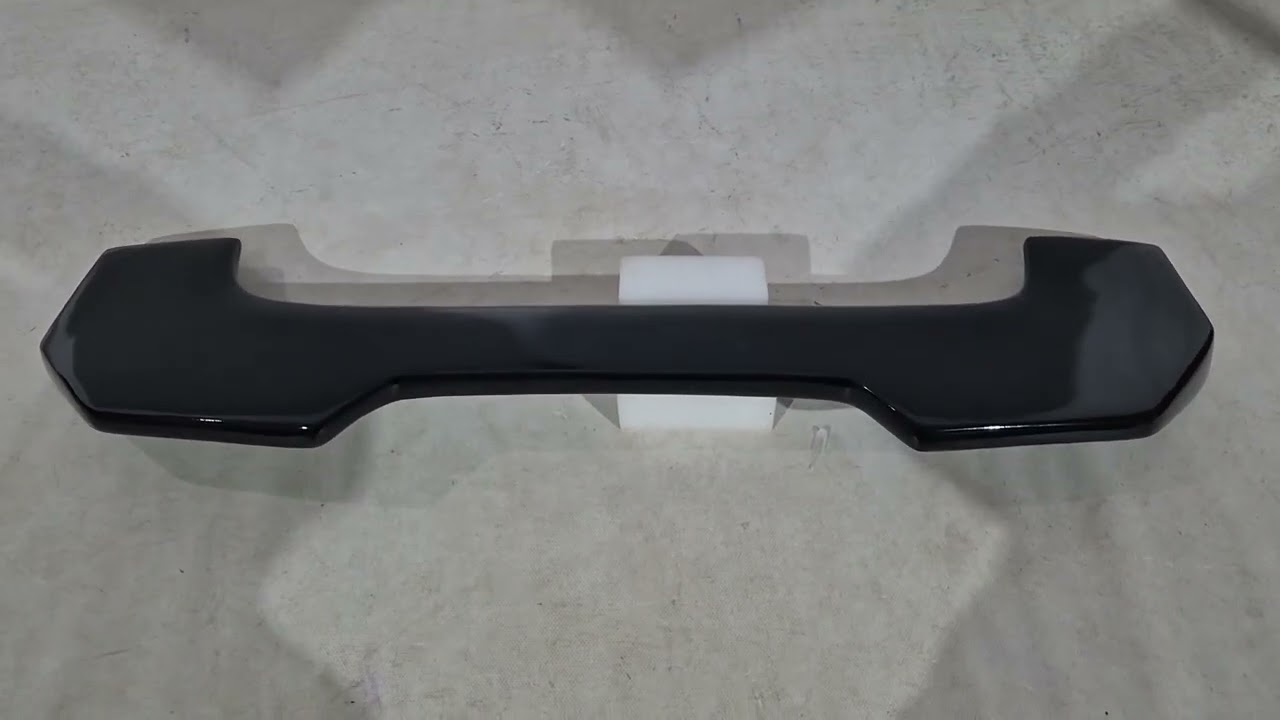 Renault Duster 2018-2024 гг. Спойлер DPT (Черный Глянец) Video 1